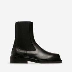 J15WU0077 P4942 001 BOOT 