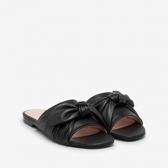 E4U1C170101 001 NOIR 