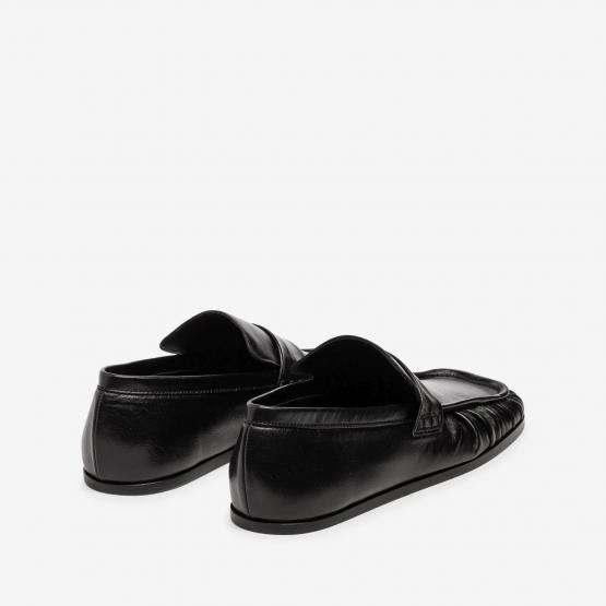 J16WR0022-P4835-001 LOAFER 40