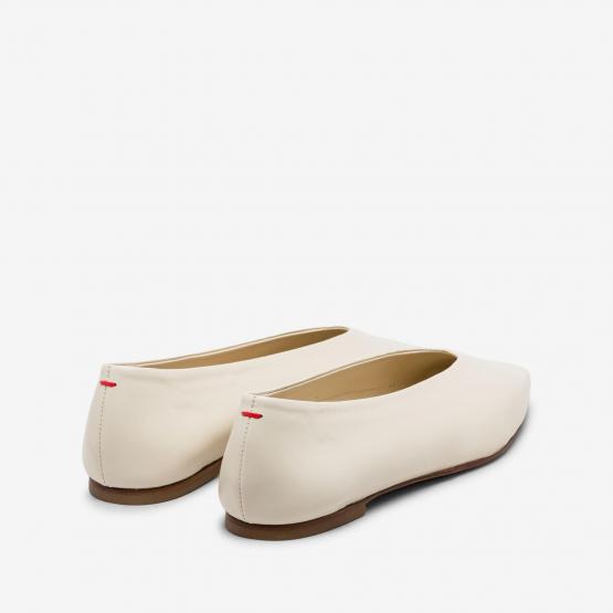 A11FLMADS8MFL0220100007 BETTY 