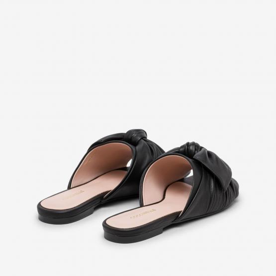 E4U1C170101 001 NOIR 